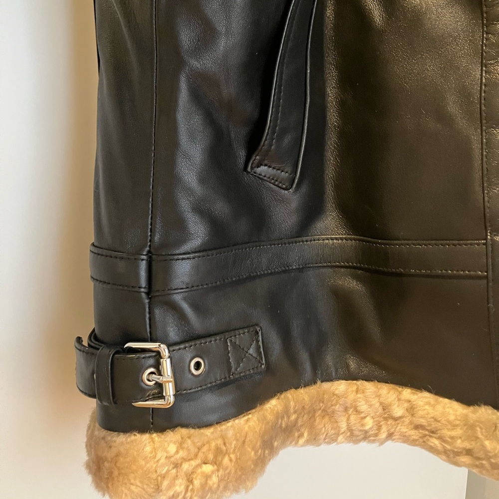 NYC Black and Tan Shearling Jacket - Picture 4 of 6